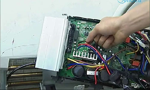 太子河美的空调电话是多少